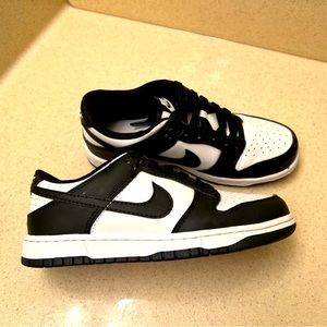 Panda Dunks low
